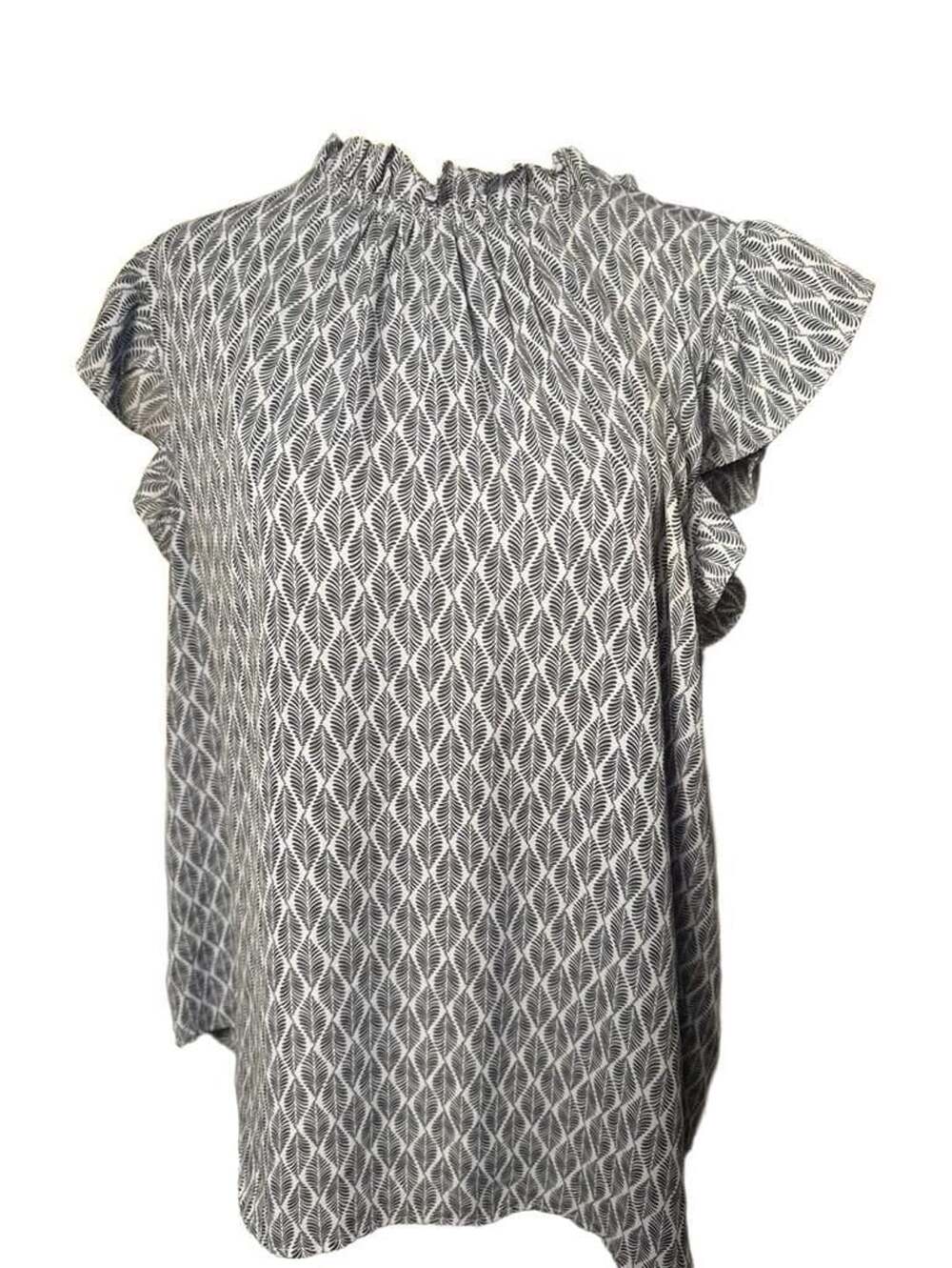 CeCe Geo Print Smocked Flutter Sleeve Top Blue Leaf Pattern h1554